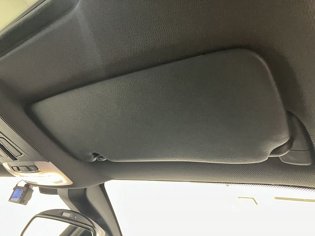 118D 5DOOR RHD