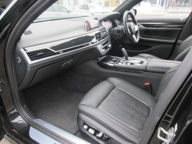 G11 740i Saloon LCI