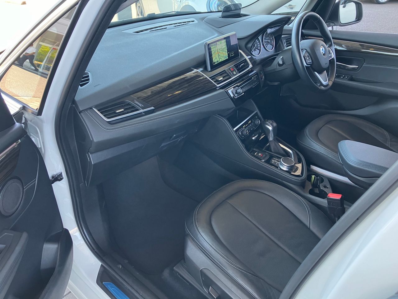 218I ACTIVE TOURER RHD