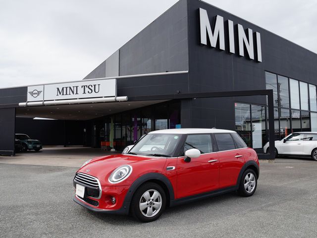 F55 MINI Cooper 5-Door Hatch LCI