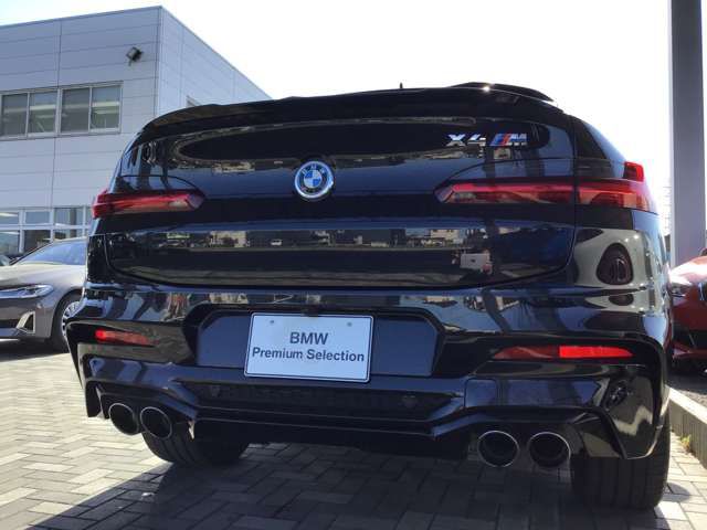 X4 M RHD