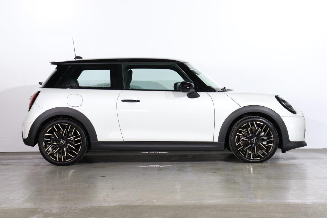 F66 MINI Cooper S 3Dr