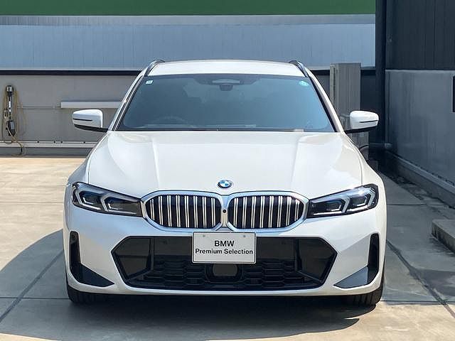 318i Touring RHD