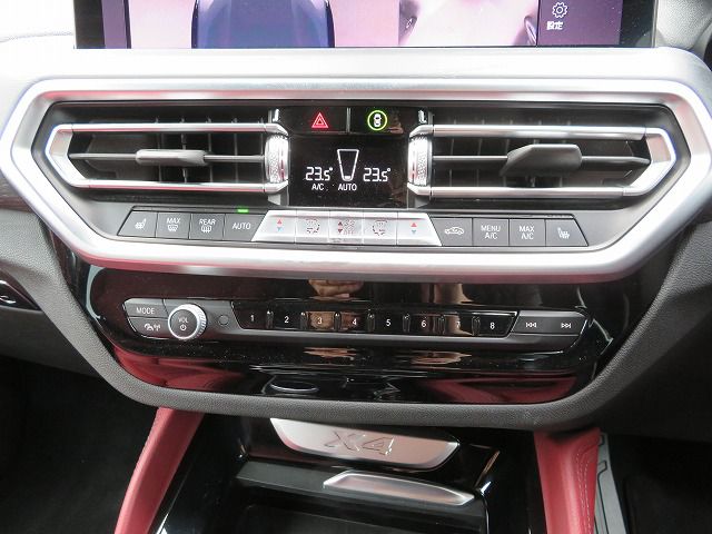 X4 xDrive20d RHD