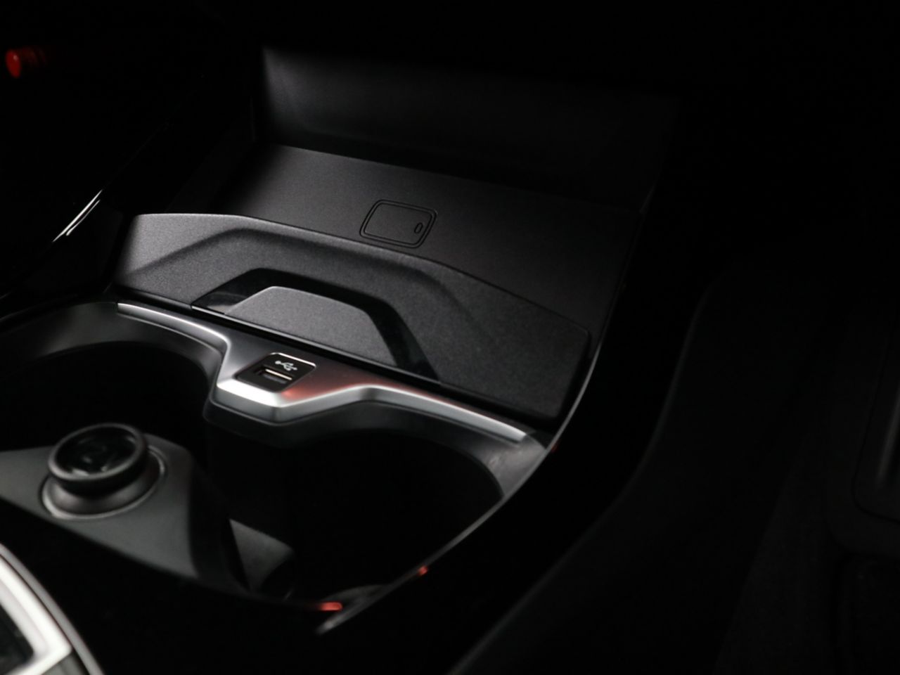 F40 118d Sports Hatch 5-door B47 2.0d