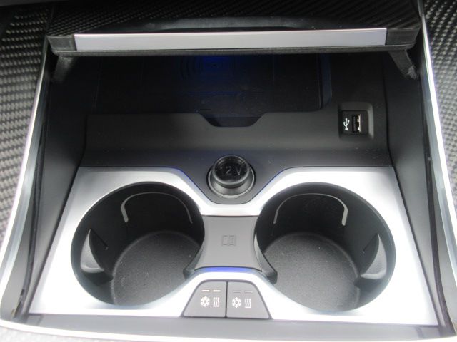 XM RHD
