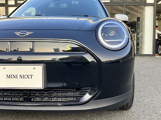 J01 MINI Cooper SE