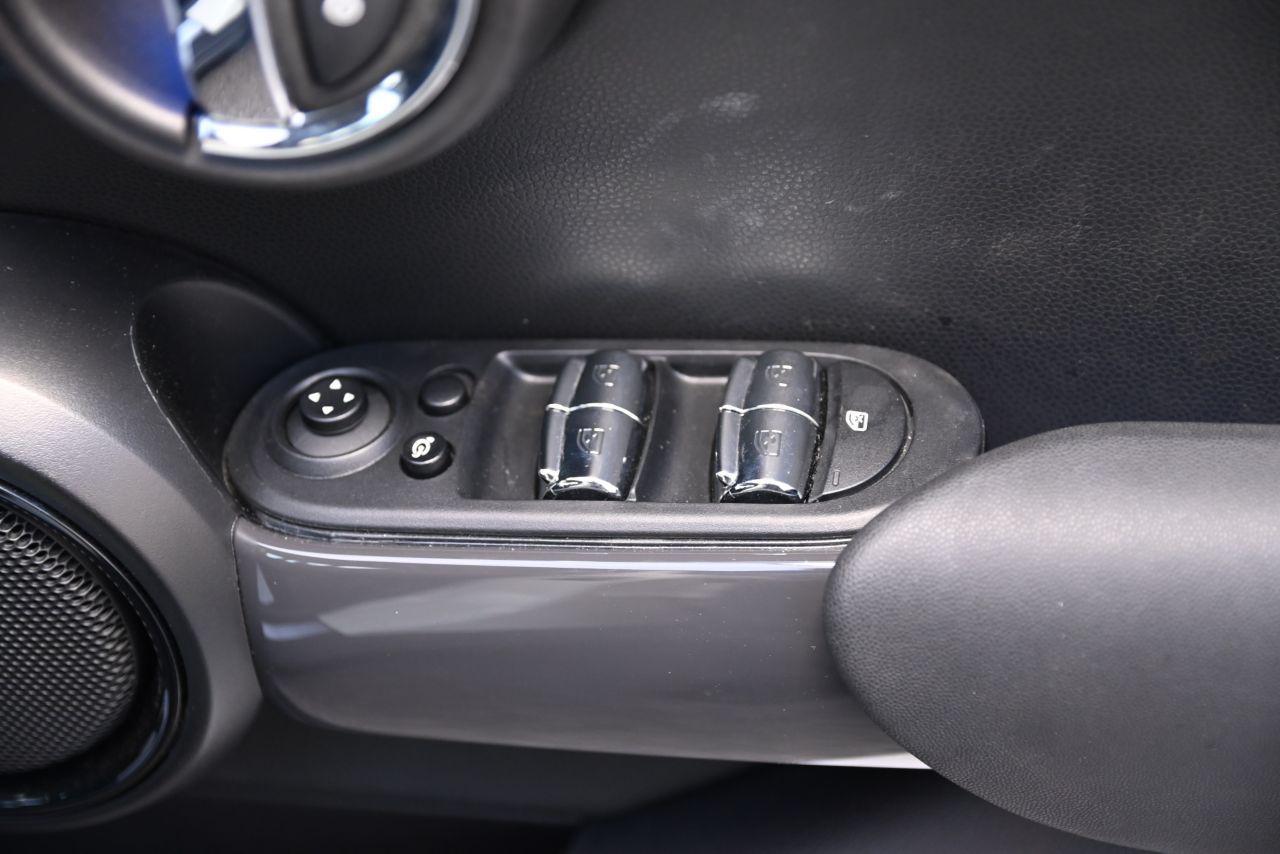 F55 MINI Cooper 5-Door Hatch LCI