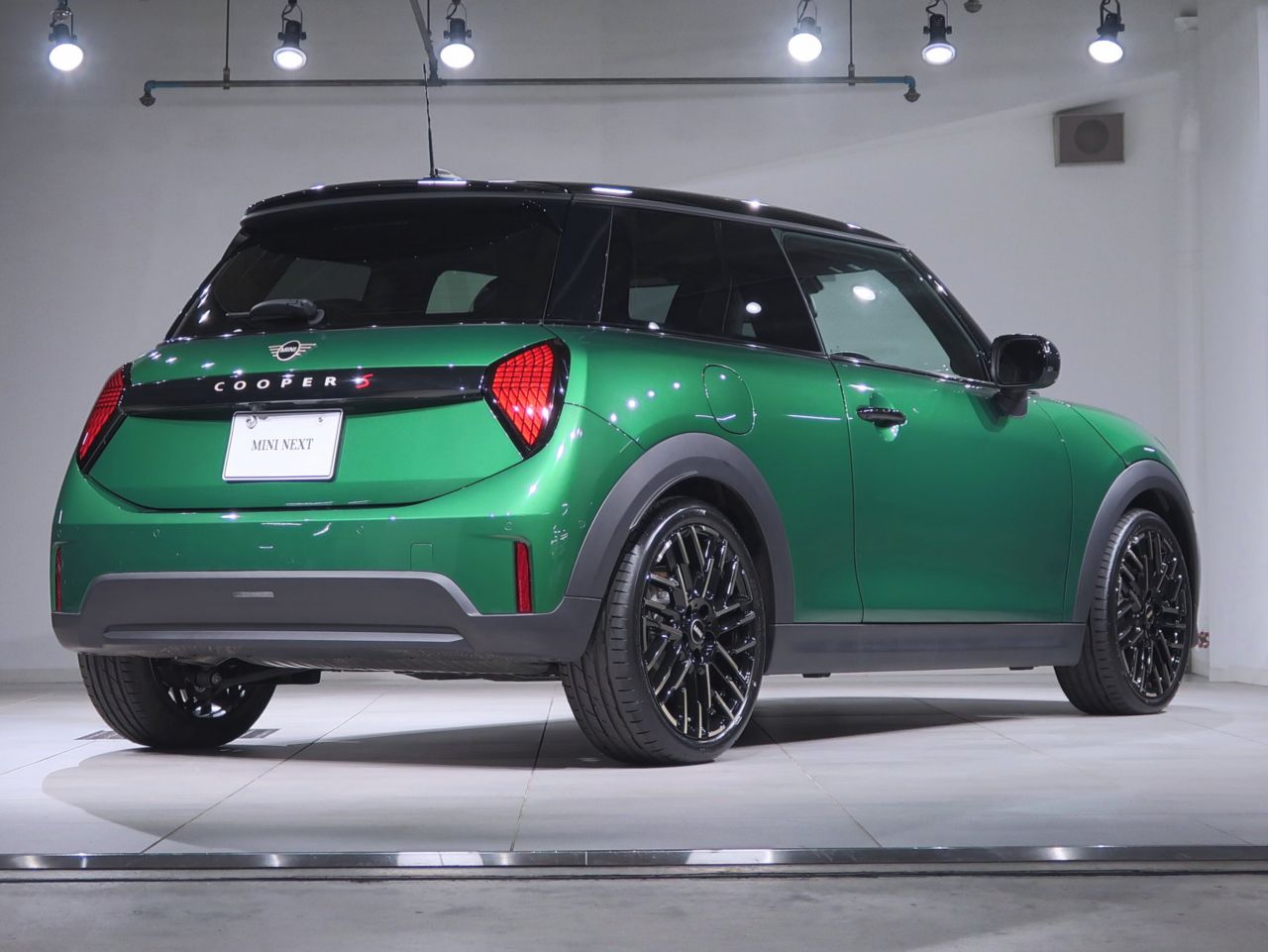 F66 MINI Cooper S 3Dr