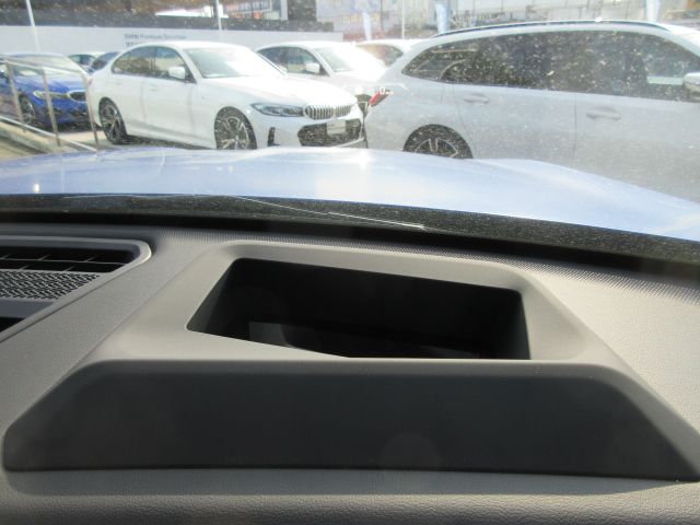 iX2 xDrive30 MSP