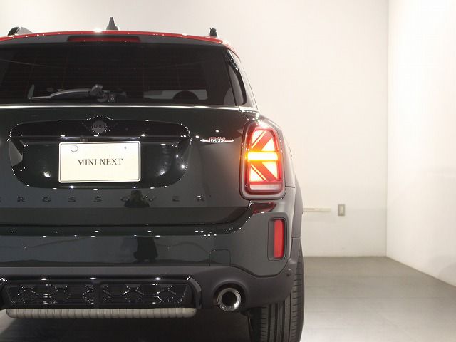 MINI John Cooper Works ALL4 Countryman RHD