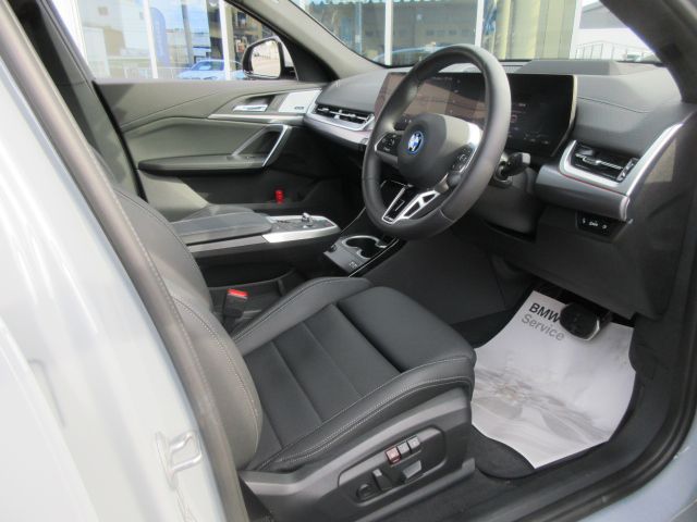 iX2 xDrive30 MSP