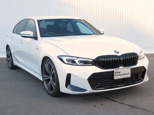 320d xDrive Berline RHD