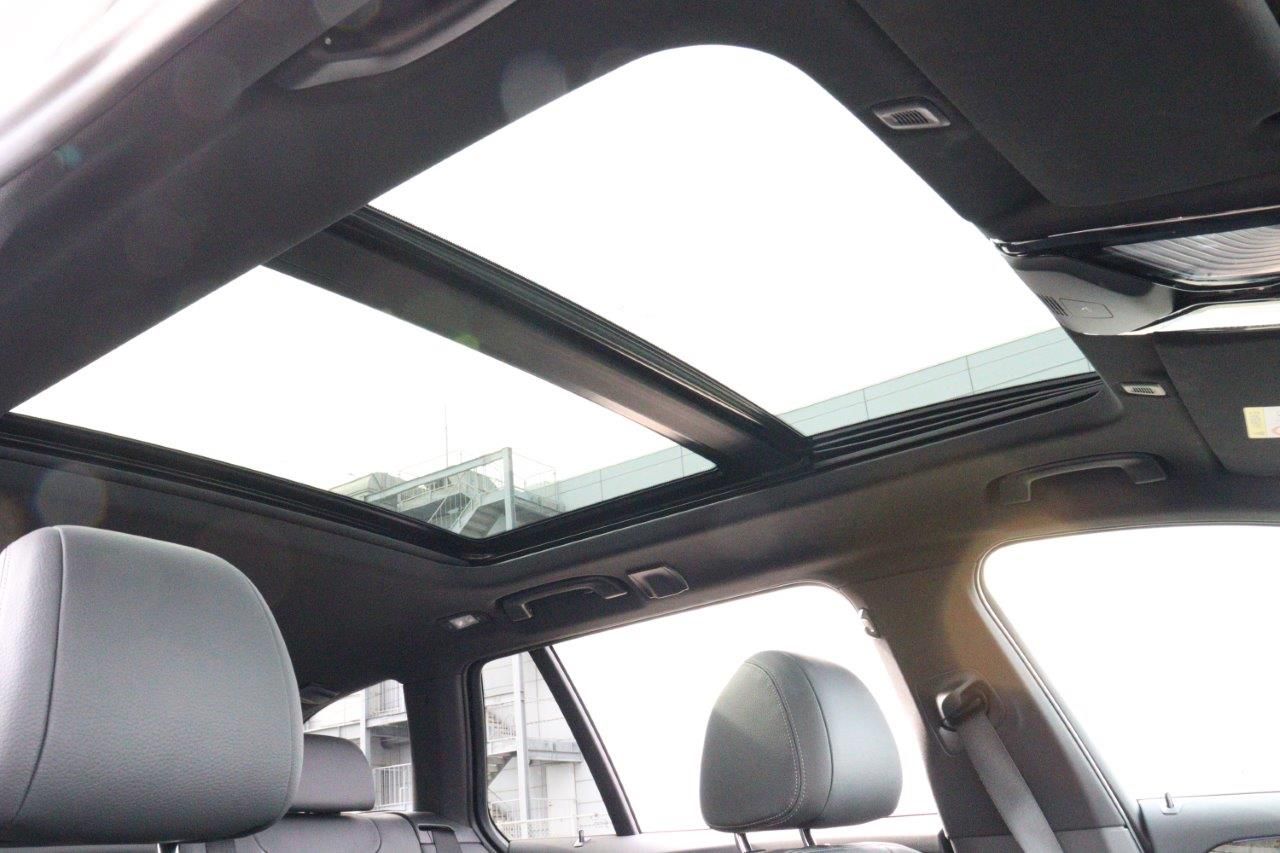 520d xDrive Touring RHD