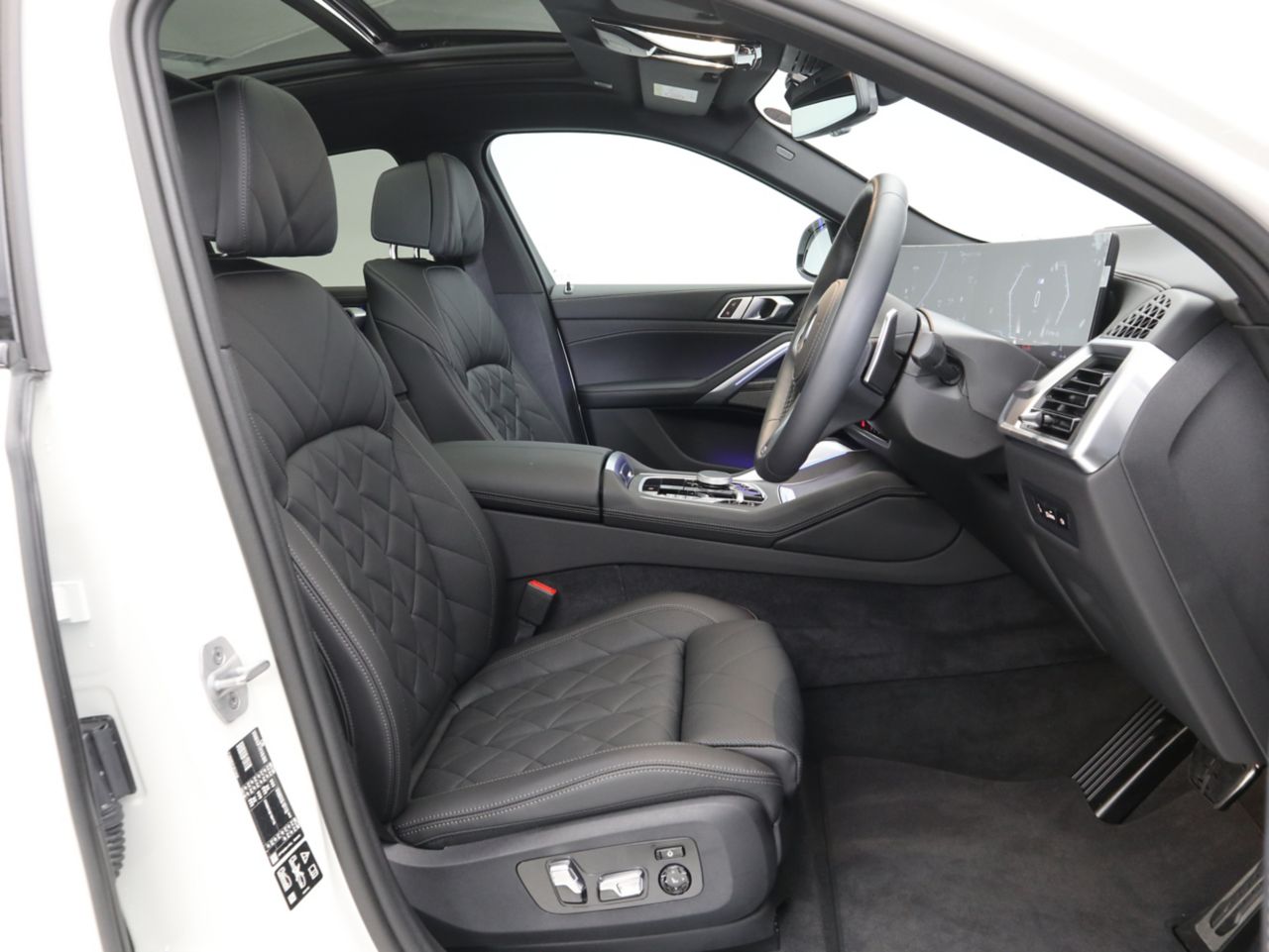 X6 xDrive30d M Sport RHD