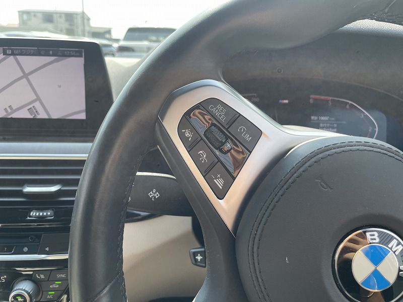 G30 520d xDrive SE Saloon B47 2.0d