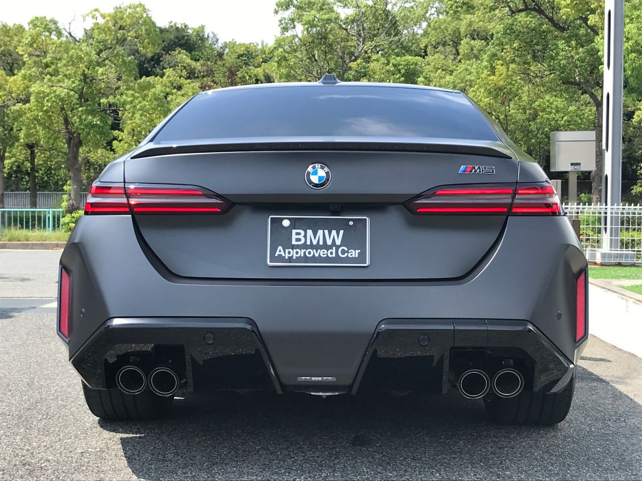 M5 Saloon RHD