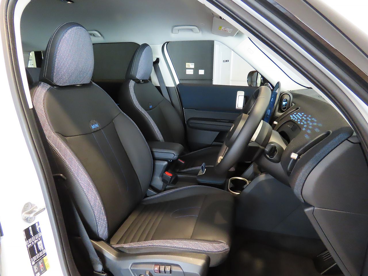 U25 MINI Countryman SE ALL4