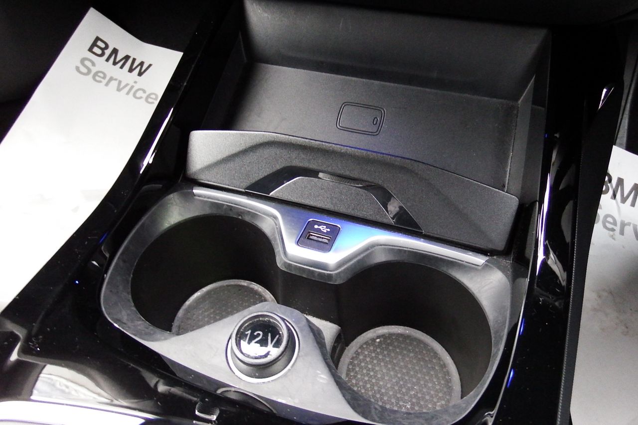 F40 118d Sports Hatch 5-door B47 2.0d