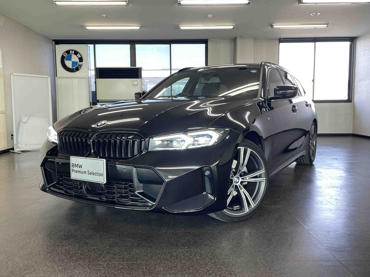 320d xDrive Touring EDITION SHADOW