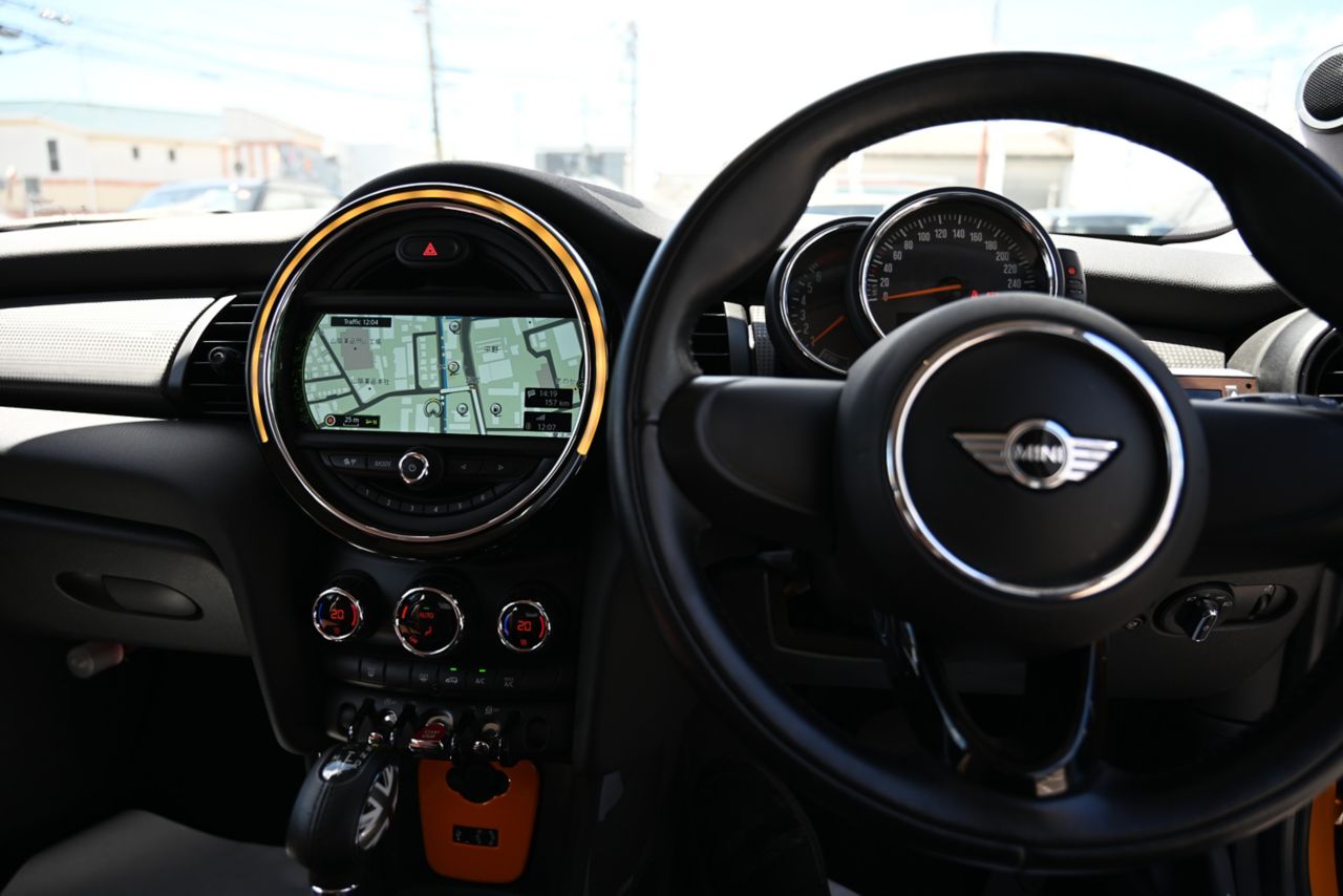 F56 MINI COOPER