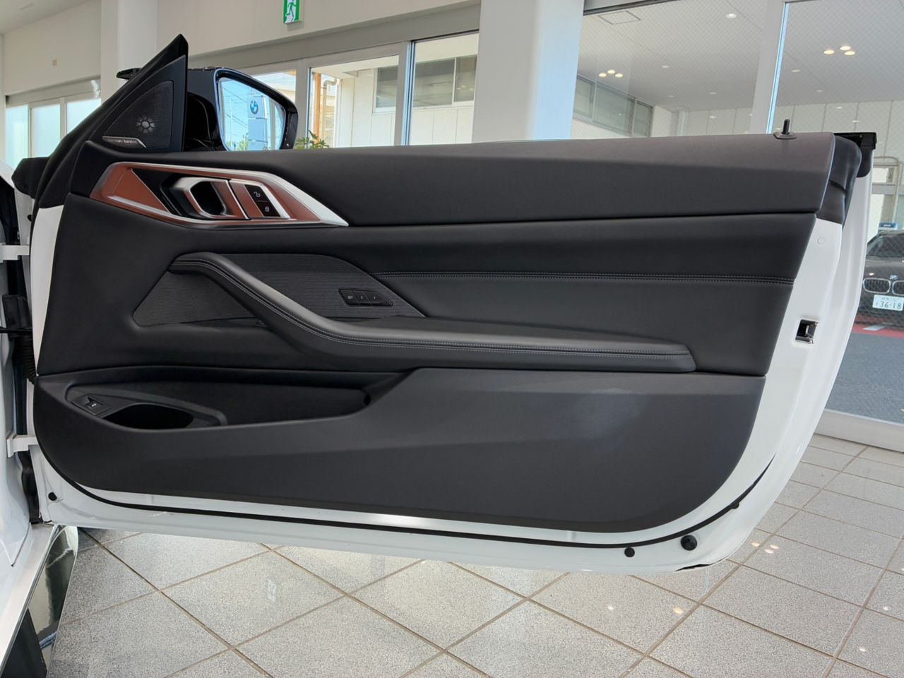 G83 M4 Competition M xDrive Competition RHD