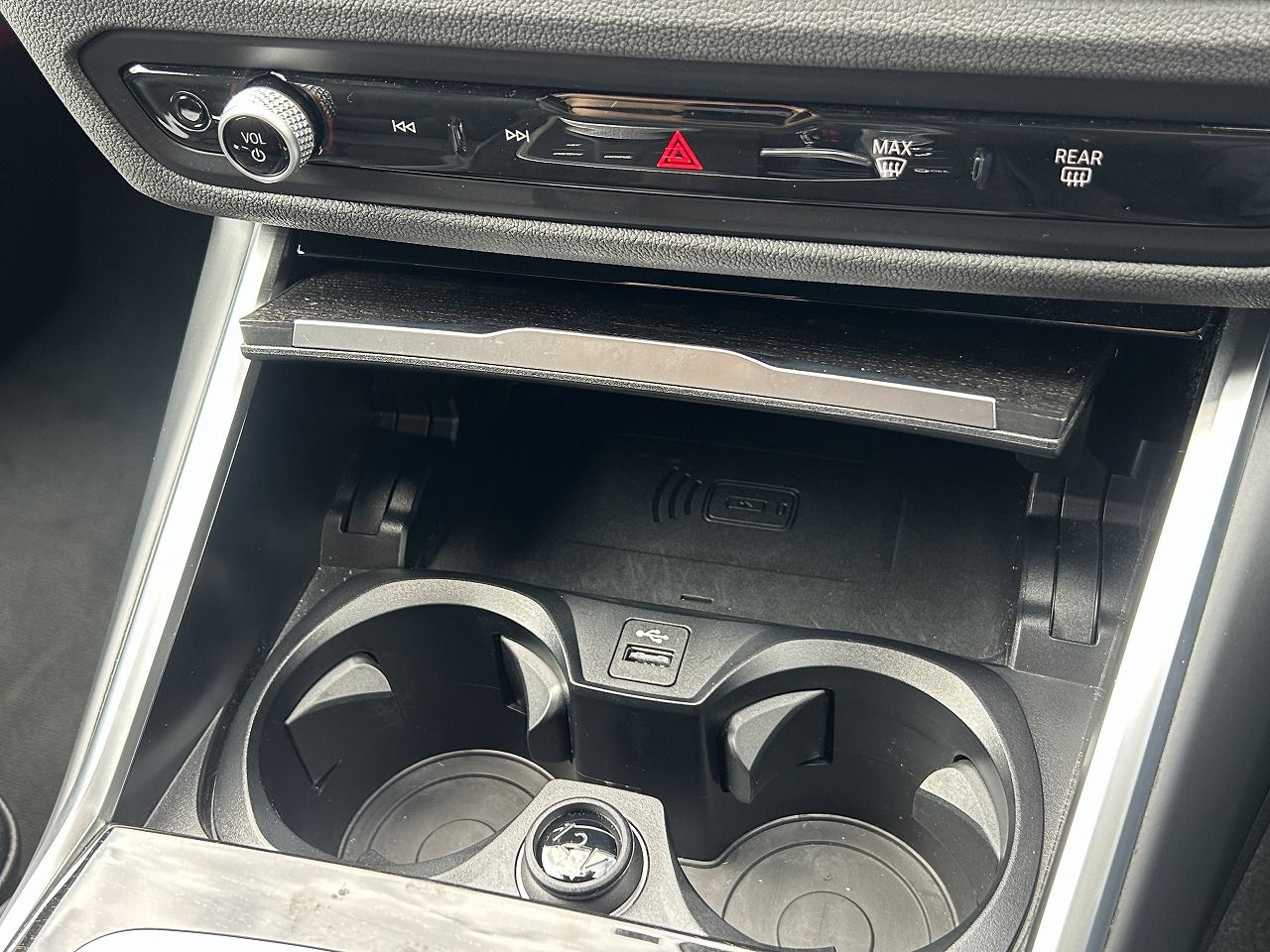 G20 330e Saloon LCI RHD MX
