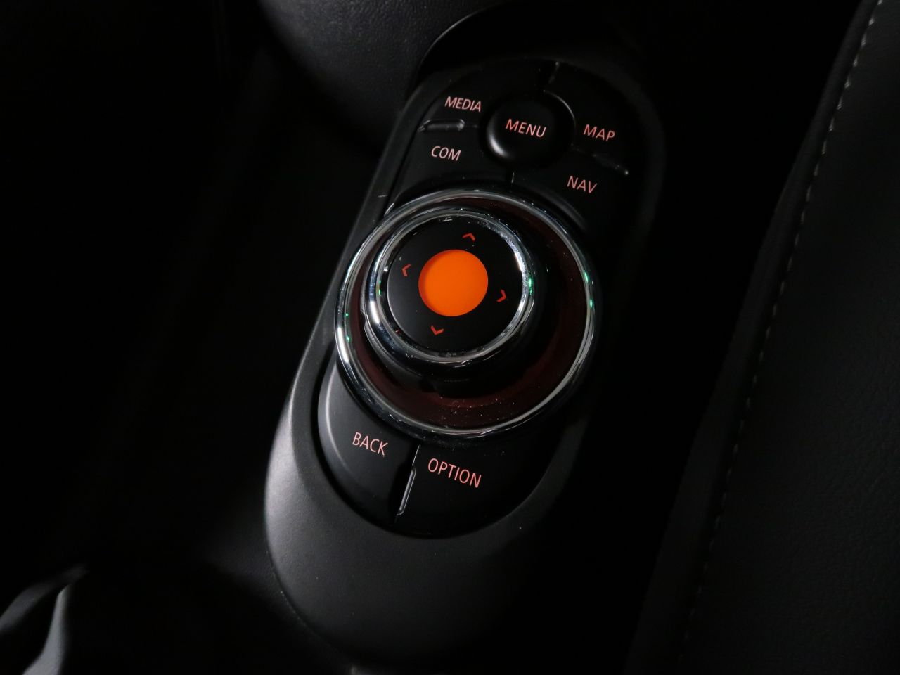 MINI F55 Cooper D 5dr Hatch LCI