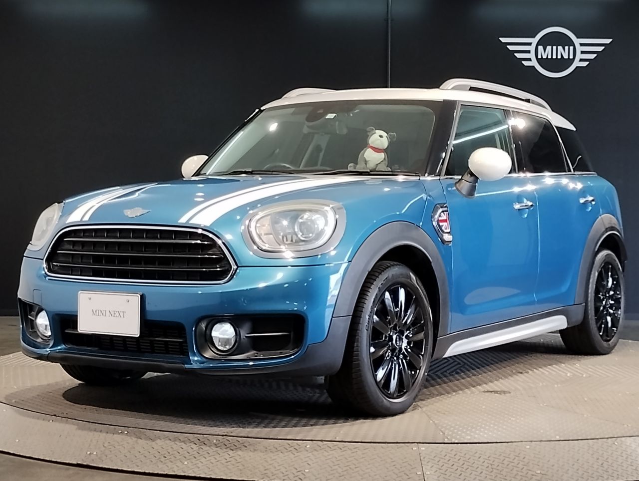 MINI COOPER D CROSSOVER.