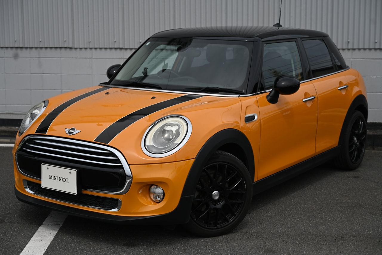 MINI COOPER 5 DOOR