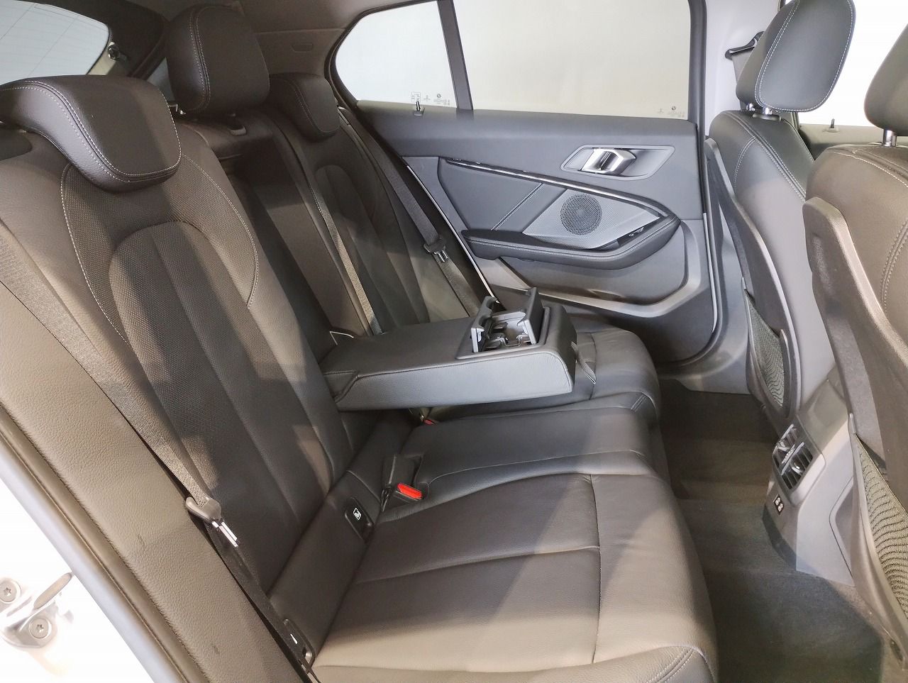 F40 118d Sports Hatch 5-door B47 2.0d