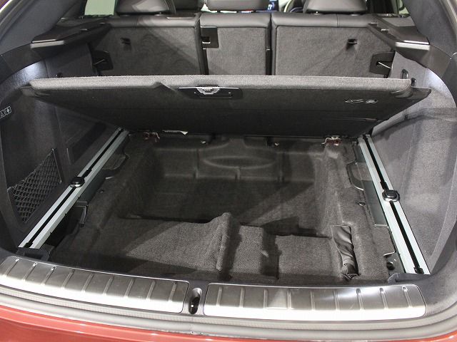 X4 xDrive20d RHD