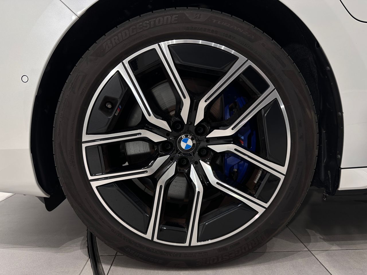 i7 xDrive60 Sedan RHD