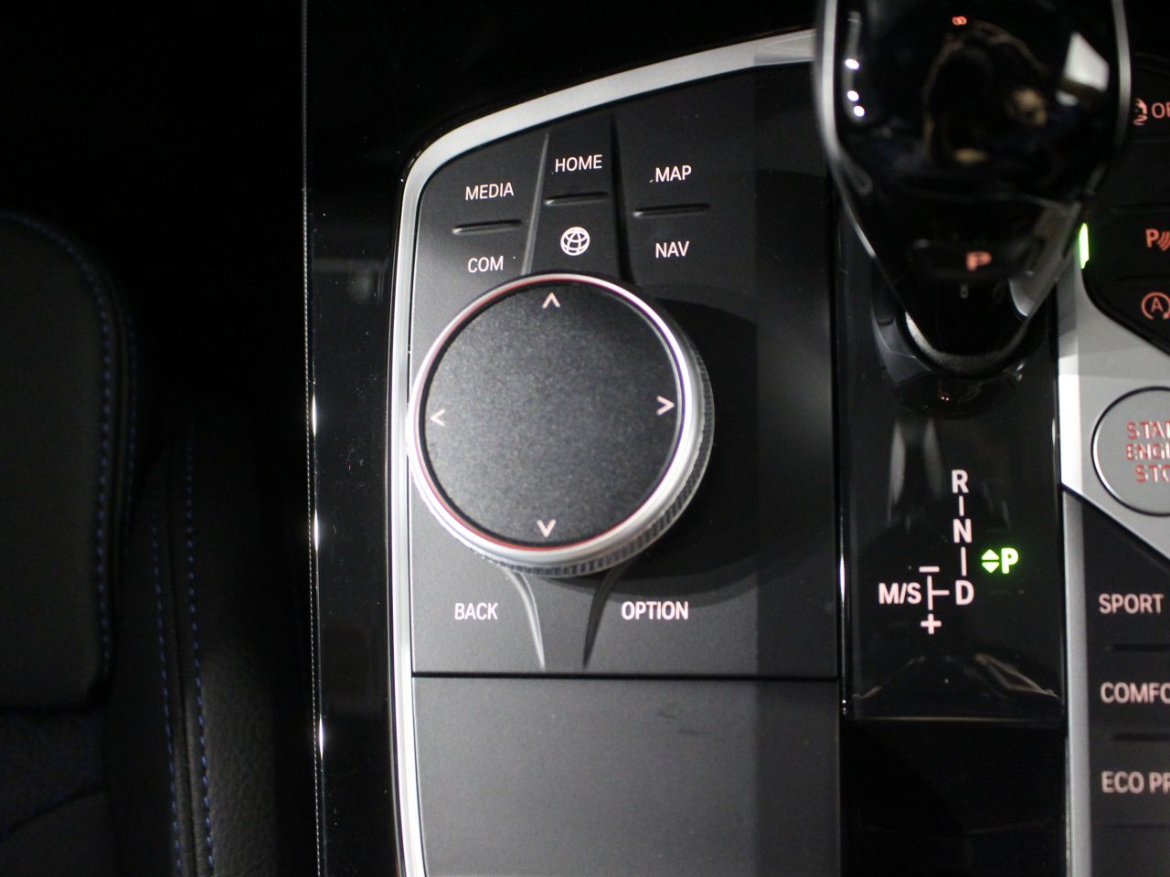 F40 118d Sports Hatch 5-door B47 2.0d