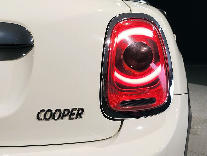 F55 COOPER