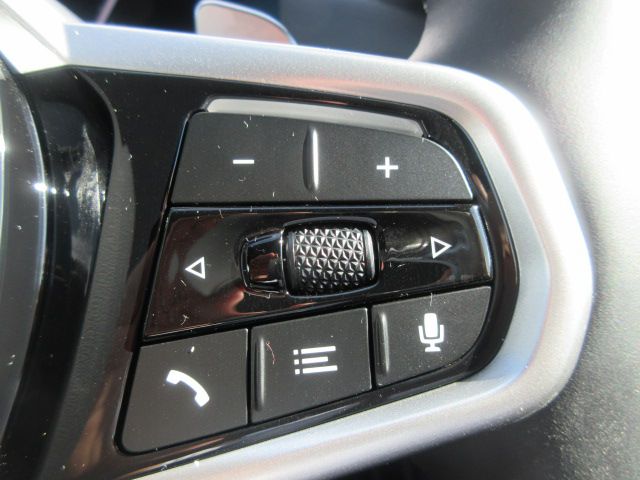 320d xDrive Berline RHD