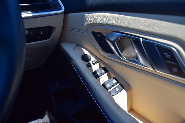 G21 320d xDrive Touring RHD