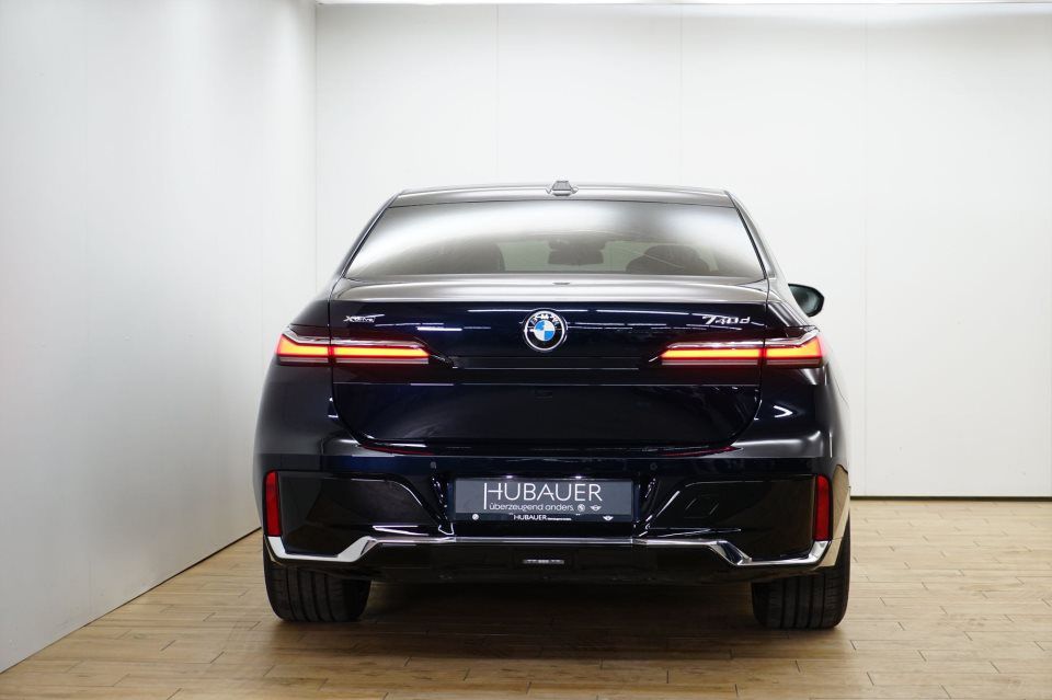 BMW 740