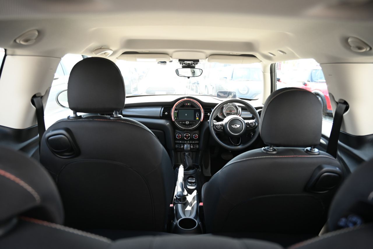 F56 MINI COOPER