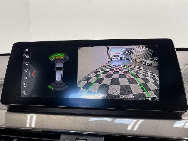 X1 sDrive18i RHD