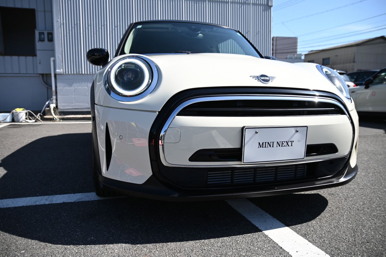 MINI Cooper F56 RHD