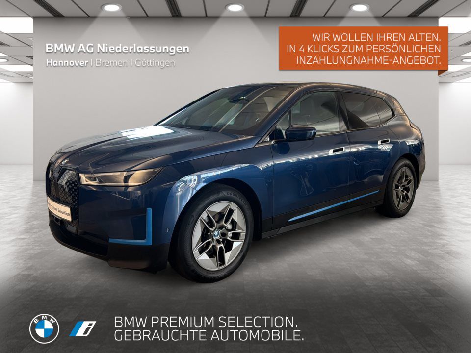 BMW iX