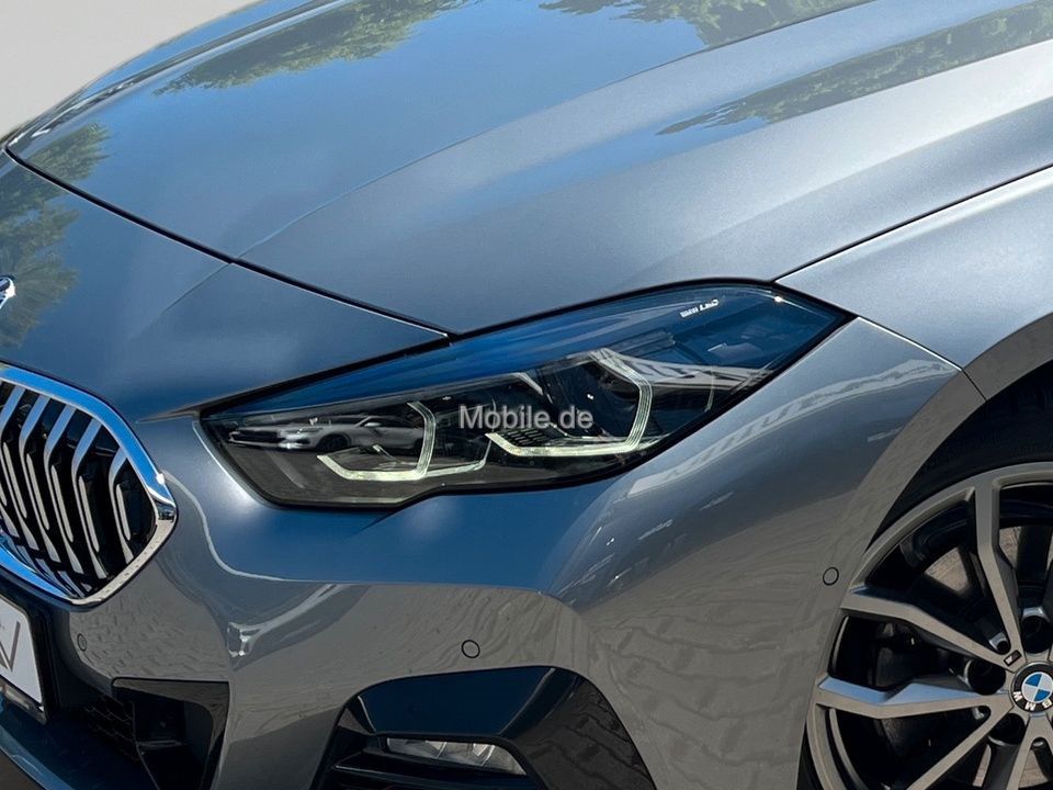 BMW 218