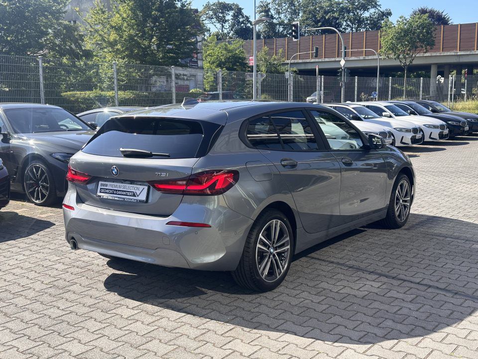 BMW 118