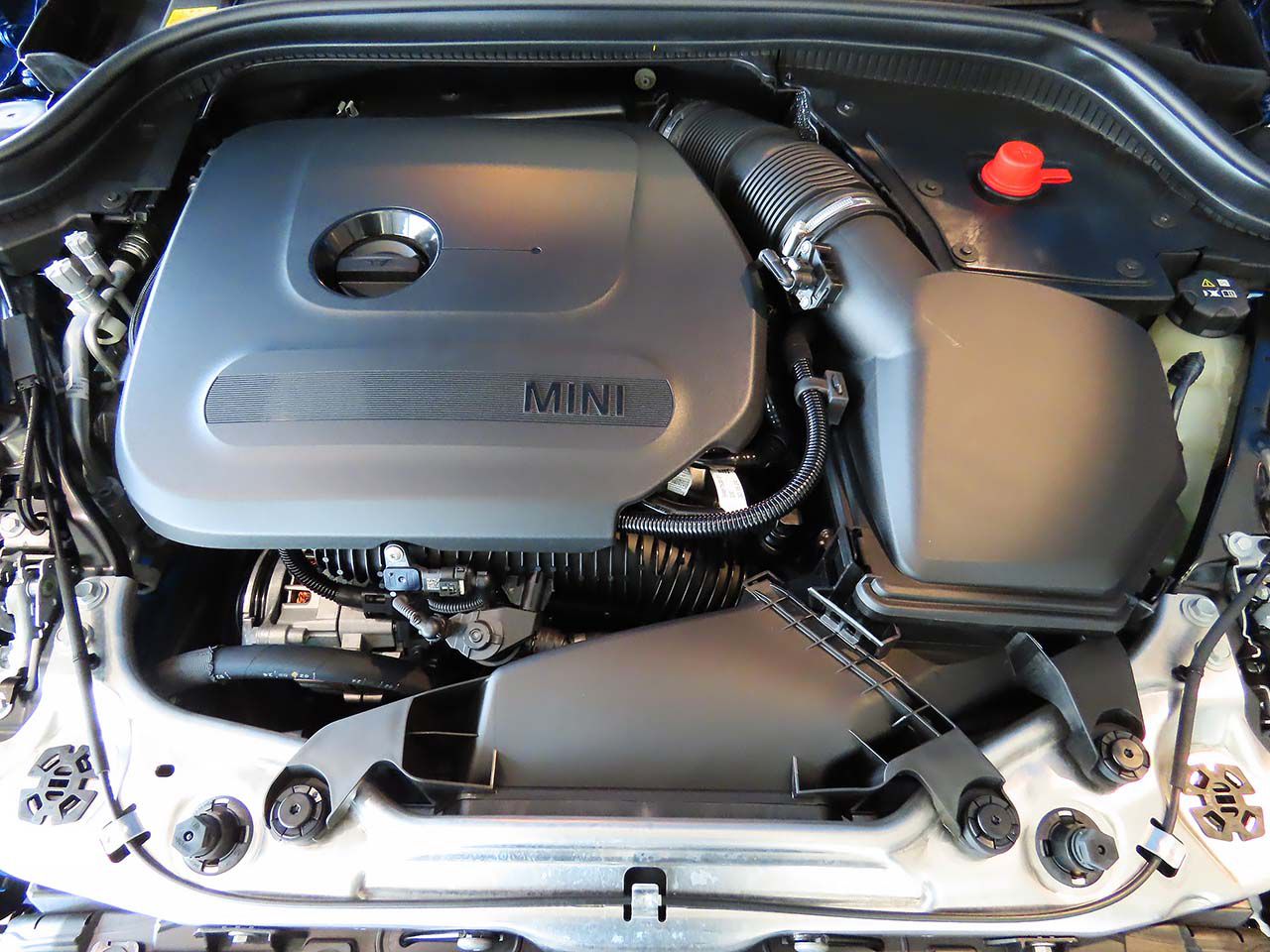 F66 MINI Cooper C 3Dr