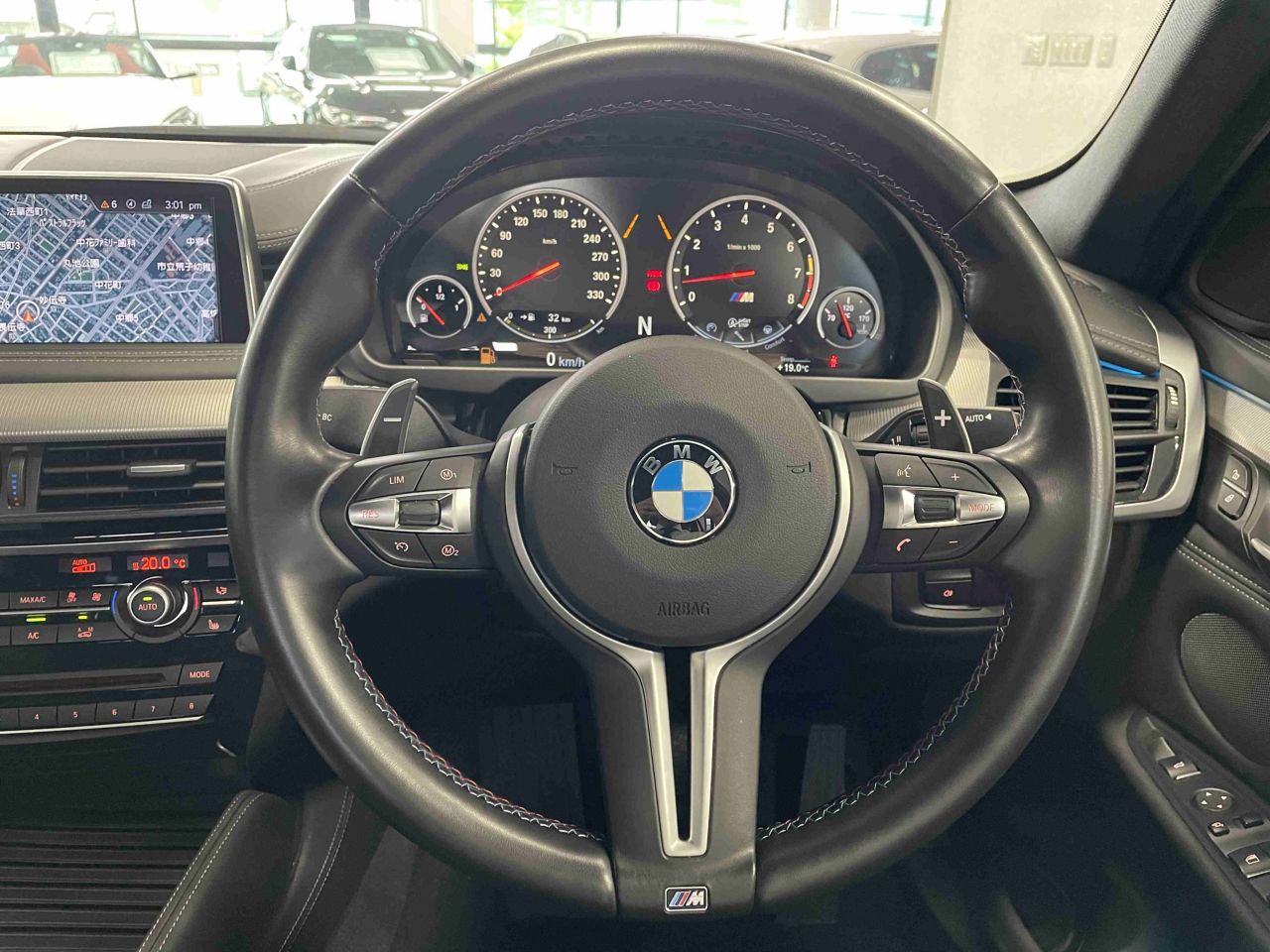 X6M RHD