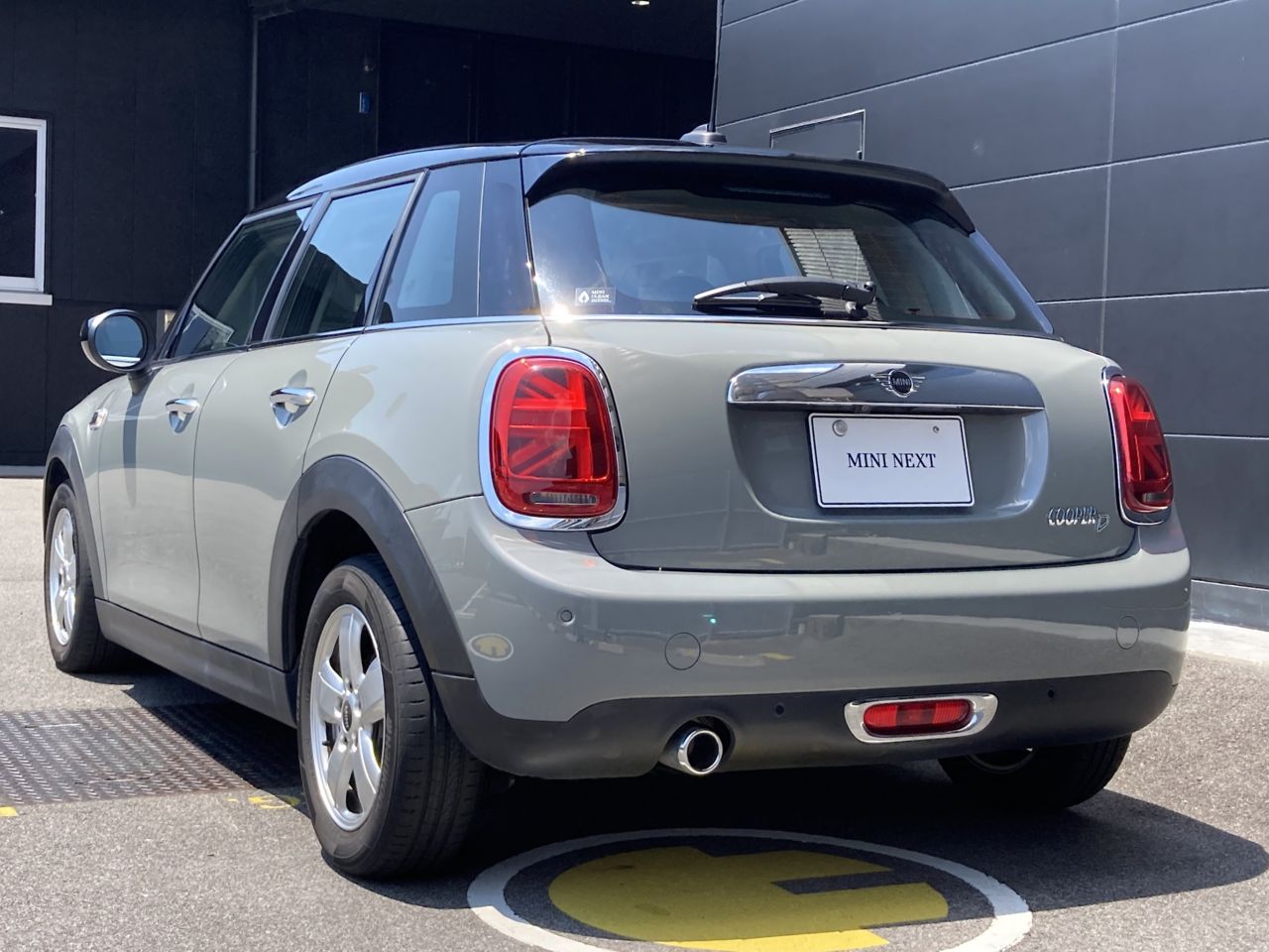 MINI F55 Cooper D 5dr Hatch LCI