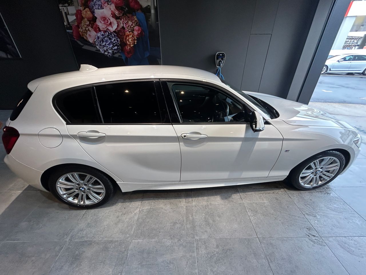 116I 5DOOR RHD