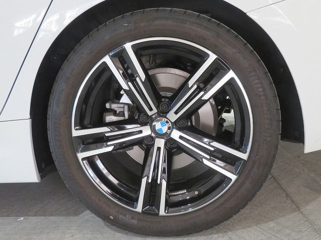 G20 320i Saloon LCI RHD MX