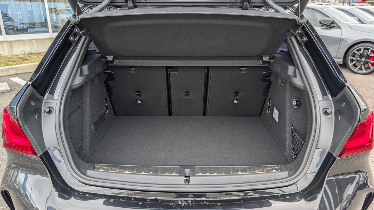 F40 118d Sports Hatch 5-door B47 2.0d